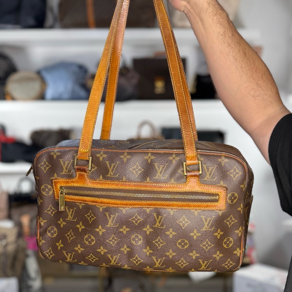 LV MONOGRAM SHOULDER BAG